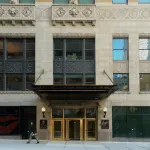 Sports Illustrated Resorts Chicago Hotels near Picasso Statue