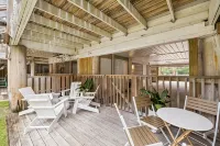 30A Gulf Side-60 Steps To Private Beach-7 Palms-Gated Community-Camp Creek Lake