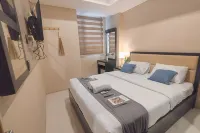 2BR near Marvell City Mall at Linden Apartment By Travelio - 3-Star