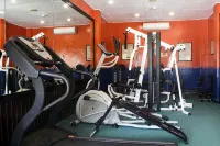 Mangsit Suites by Holiday Resort Lombok - Gym