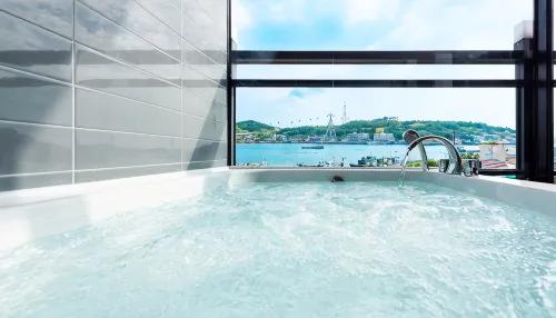 Yeosu Nangman 153 Pension - บังกะโล