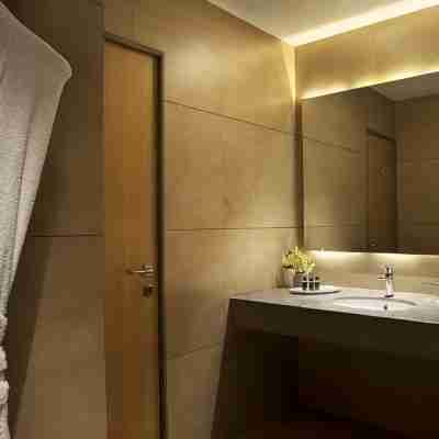 Click Hotel, Junagadh Rooms
