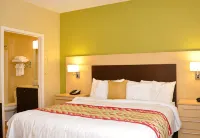 TownePlace Suites Winchester - 3-Star