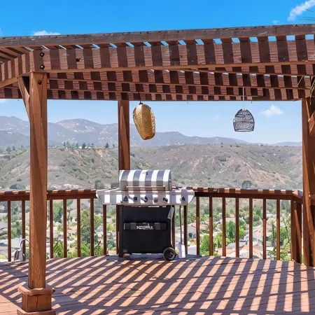 Casa sunset Modern 2BR/1BA in Fletcher Hills with beautiful sunset views, pool