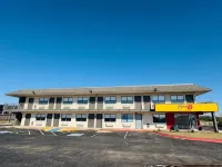 Super 8 by Wyndham Big Spring Hotel di Big Spring