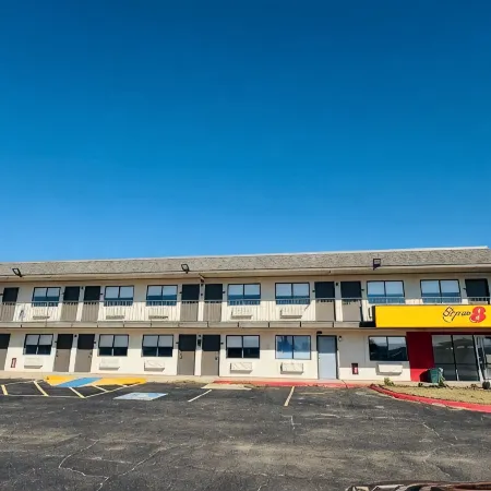 Super 8 by Wyndham Big Spring
