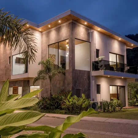 Private Luxury Villa Prime Location South End of Jaco Beach, Gated Community.