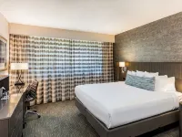 Handlery Hotel San Diego Hotels near Hotel Circle