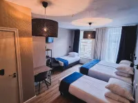 Hotel Vondel Garden Hotels near VondelCS