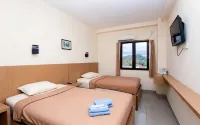 Guest House Remaja - 2-Star