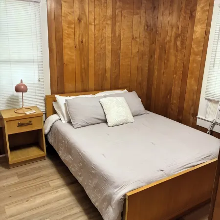 Cozy & Convenient Home Across from Thomasville Hospital