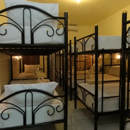 Seventeen Hostel