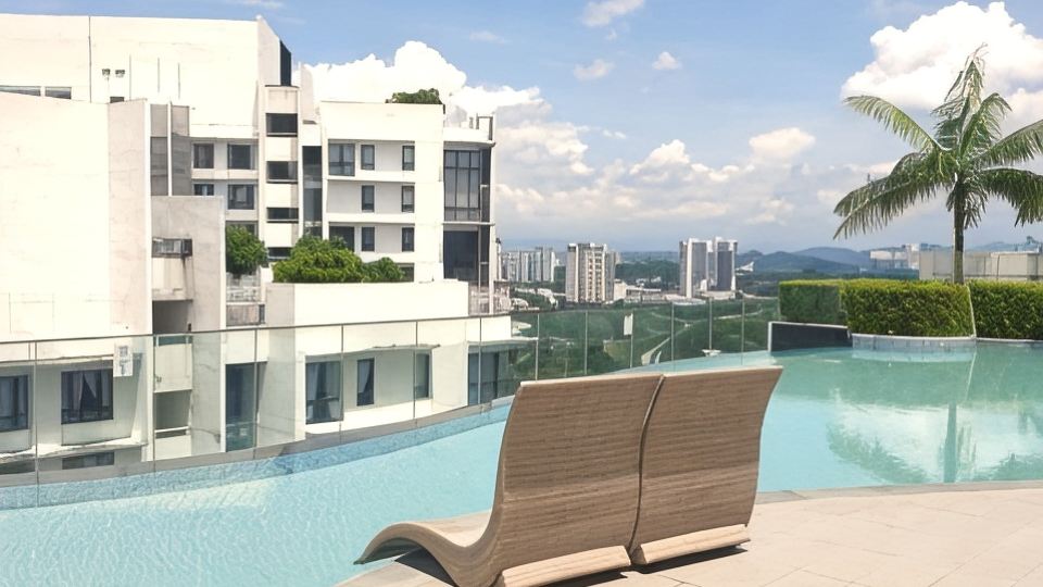 Cyberjaya Eclipse Residence Fully Air Con