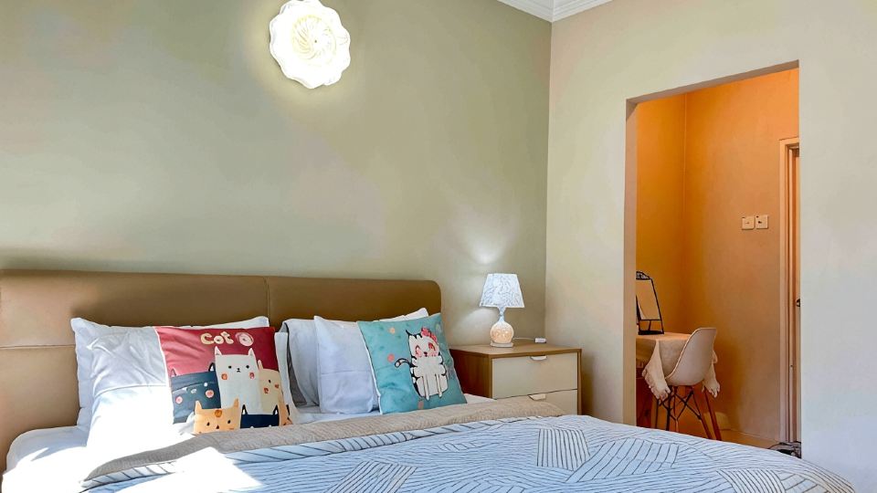Cozy house with 2 Parking in Bandar Kinrara