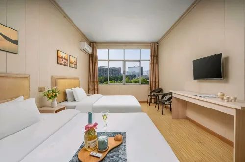 Wuhan Xiyue Business Hotel (Wuhan Tianhe International Airport)