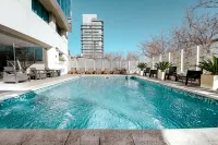 ディプロマティック ホテル