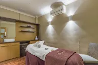 Wood Hall Hotel & Spa - spa