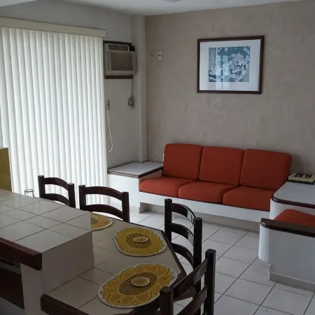 Hotel Suites Regina
