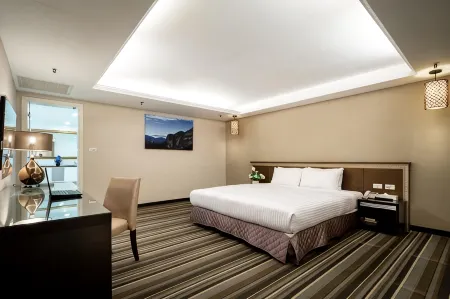 Yoyo Hotel