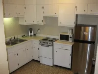Seabreeze Motel