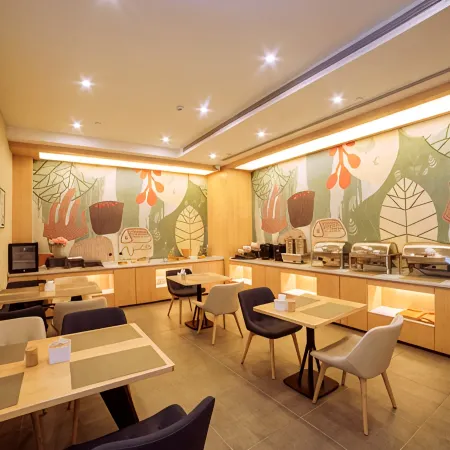 HanTing Hotel (Pingdingshan Railway Station)