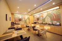 HanTing Hotel (Pingdingshan Railway Station) - 2-Star