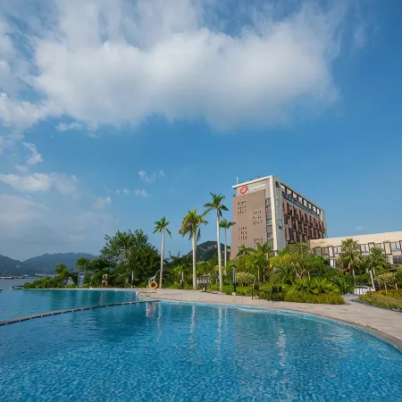 Dongshan Pearl Island Hotel