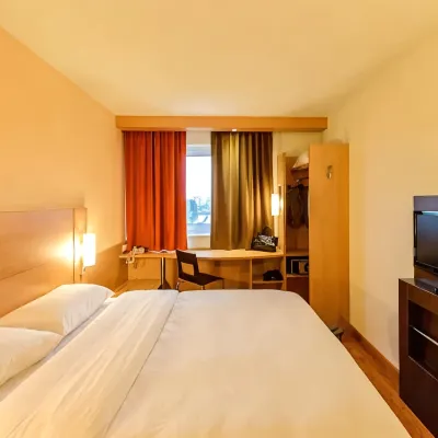 Ibis Kaliningrad Tsentr Hotel Hotels near Museum Of The World Ocean