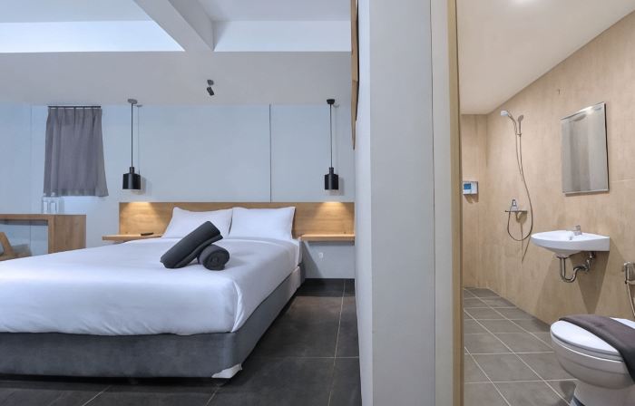 Arimbi Stay Surabaya