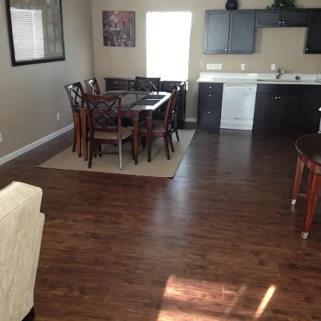 Beautiful 2 Bedroom Luxury Loft in the heart of Aurora
