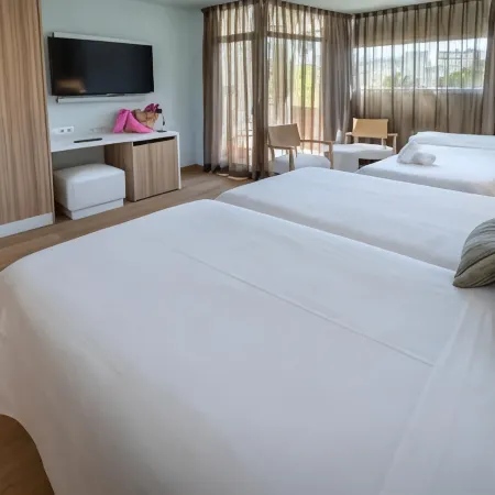 Mònica Hotel