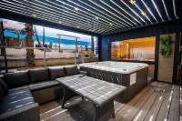Arena Deluxe & Spa