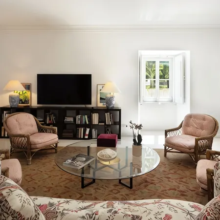 Dream apartment in the heart of a Royal Palace