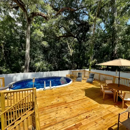 Saltwater Pool + Fire Pit Nights , Weeki Wachee