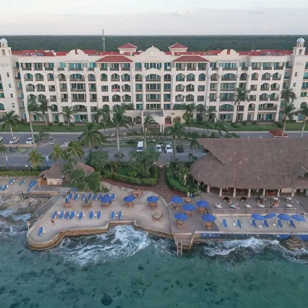 403 Landmark Resort Cozumel luxury beachfront condo, oceanview, snorkel paradise