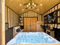 Romantic Mountain view Cabin with Indoor/Outdoor Spa House + Sauna - マウンテンビュー