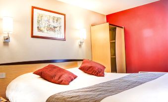 Hôtel Inn Design & Restaurant Bourges - Housity