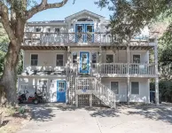 Heart of Duck!!  Heated Pool, Hot Tub, Golf Cart - プール