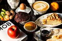 Mob Hotel Paris les Puces - breakfast