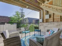 Eliot’s Ness’t: Modern Loft Downtown Hot Springs for 6! - avec sources thermales