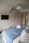 The Dover - 3 bedroom Storybook house -  Privatzimmer