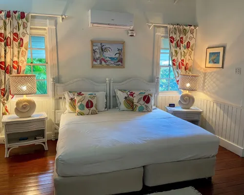 Luxury Spacious Villa 4 Min from the Beach, Royal Fairmont Beach Club Member. Hotels in Porters