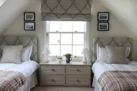 The Arns Cottage is a traditional stone built, cosy and luxurious retreat. - Homestays