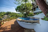 Villa Violeta Luxurious Secluded Beachfront Hideaway. Weekly & Monthly discounts -  Casas de vacaciones