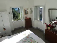 Situated in a beautiful & relaxing place on Lake Como,. Perfect family of 4. - 3 Sao