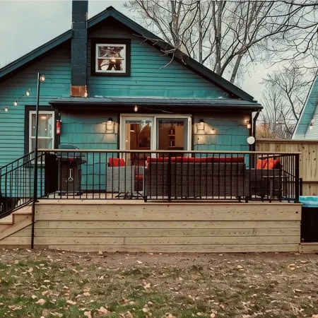 New! Thoughtful and Cozy Craftsman Waiting for You! Walk to village center!