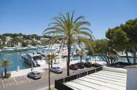 3-Bedroom Apartment in Cala D'Or Marina with Harbour Views - Homestays