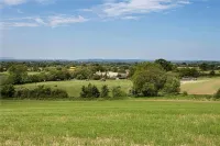 Old Mill Barn (2 Bedrooms) Grade II listed in the Cotswolds - 4-Star