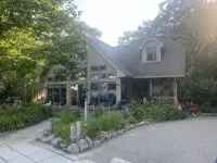 Lake Michigan 100 ft Private Beach Front - 3-Star