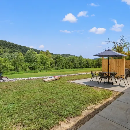 New Barndo/Kayak Launch/ 2 Private Hot Tubs